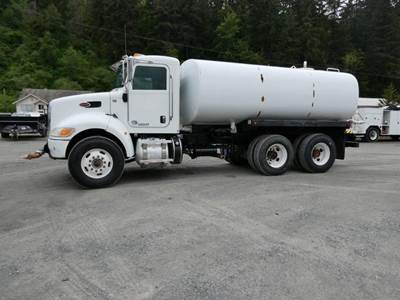 Peterbilt 348 4000 Gallon Water Truck - Paccar, Automatic