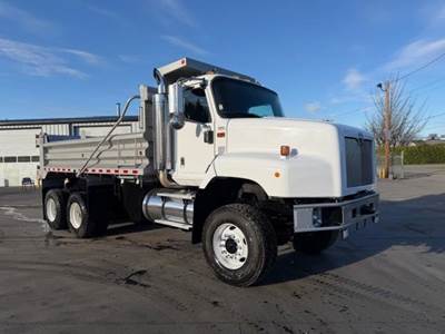 International Paystar 5600 Dump Truck - Cummins 370HP, 13 Speed Manual, 16' Dump