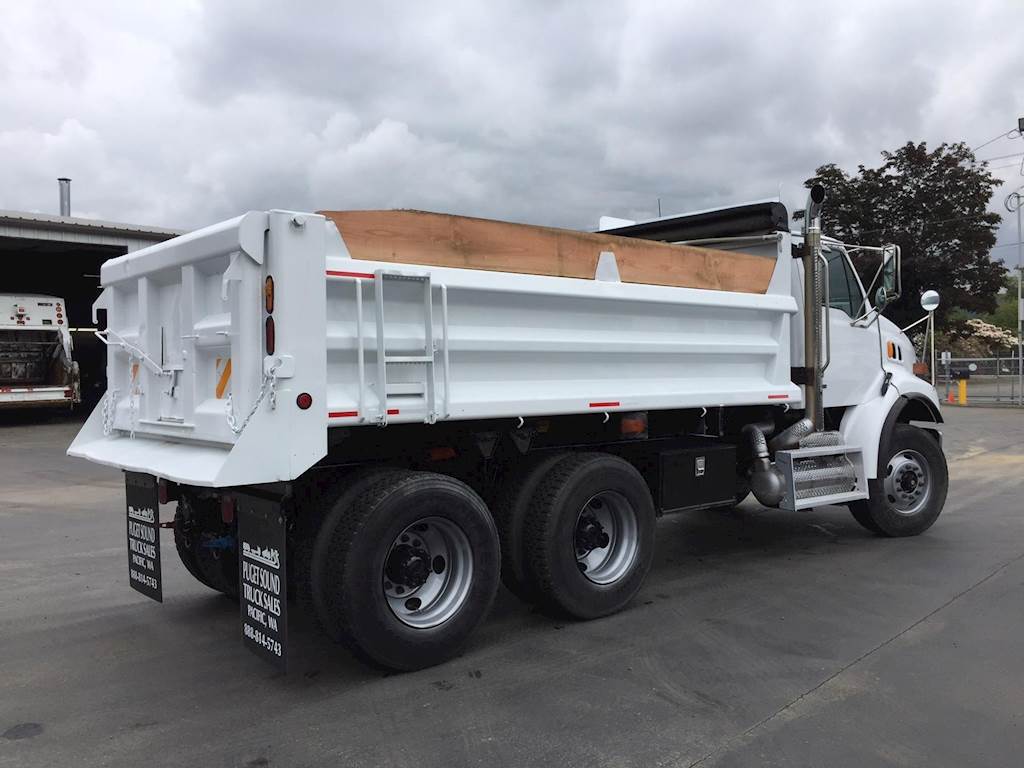 2008 Sterling LT9513 Dump Truck