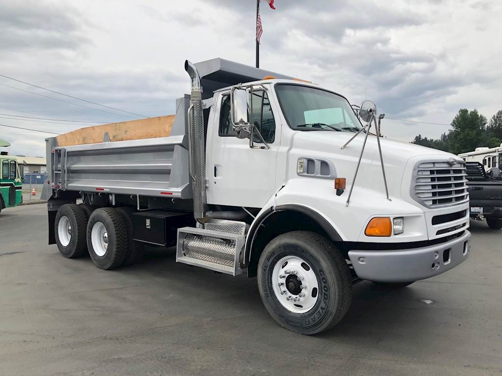 2008 Sterling LT9513 Dump Truck