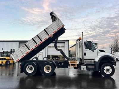 International WorkStar 7500 Tandem Axle 16 ft Flatbed Dump Truck - 330HP, 5 Speed Allison Rds Automatic