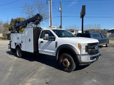 Ford F-550 Mechanic / Service Truck - 6.7L POWER STROKE, Automatic