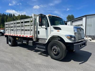 International WorkStar 7400 16 ft Stake Bed Truck - 285HP, 6 Speed Allison Rds Automatic
