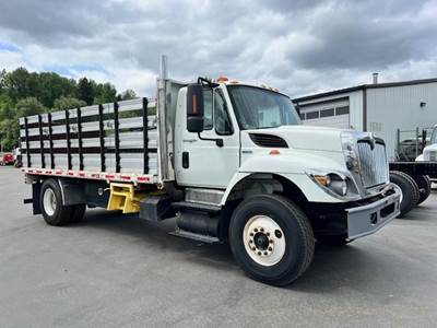 International WorkStar 7400 17 ft Stake Bed Truck - 285HP, 6 Speed Allison Rds Automatic