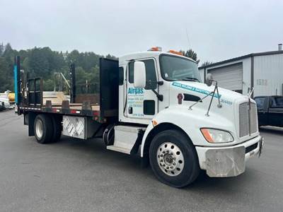 Kenworth T370 18.5 ft Stake Bed Truck - 325HP, 5 Speed Allison Rds Automatic