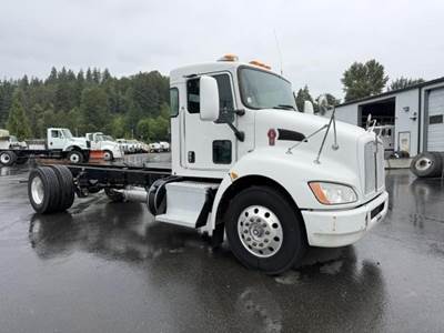 Kenworth T370 18.5 ft Stake Bed Truck - 325HP, 5 Speed Allison Rds Automatic