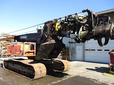 2000 Hitachi EX270LC-5 Excavator