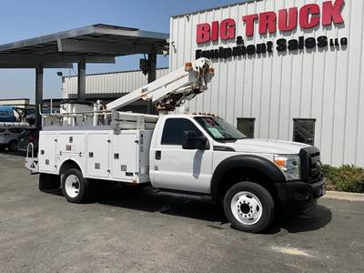 Ford F-450 30 ft Boom / Bucket Truck - 2012 Altec AT200A Aerial Lift, Automatic