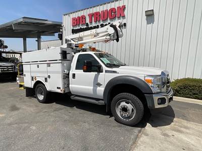 Ford F-550 37 ft Boom / Bucket Truck - 2016 Altec AT37G Aerial Lift
