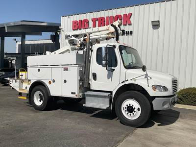 Freightliner M2 106 37 ft Boom / Bucket Truck - 2016 ALTEC AT37G Aerial Lift, Automatic