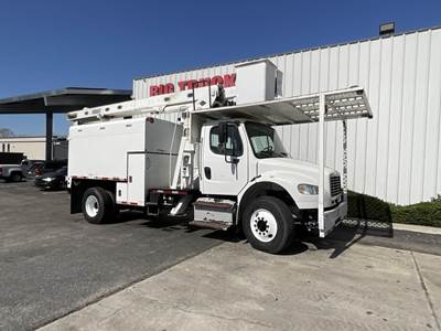 Freightliner M2 106 55 ft Boom / Bucket Truck - 2016 VERSALIFT VO255 Aerial Lift, Automatic