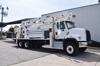 Freightliner 108SD Tandem Axle Cab & Chassis Truck - Cummins, 350HP, Automatic