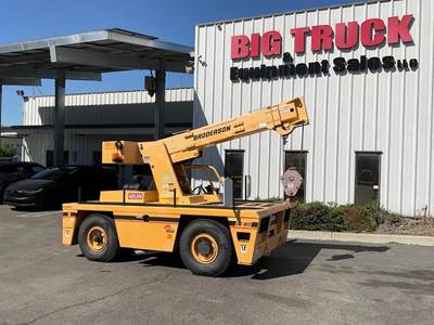 Broderson IC80-1H Carry Deck Crane