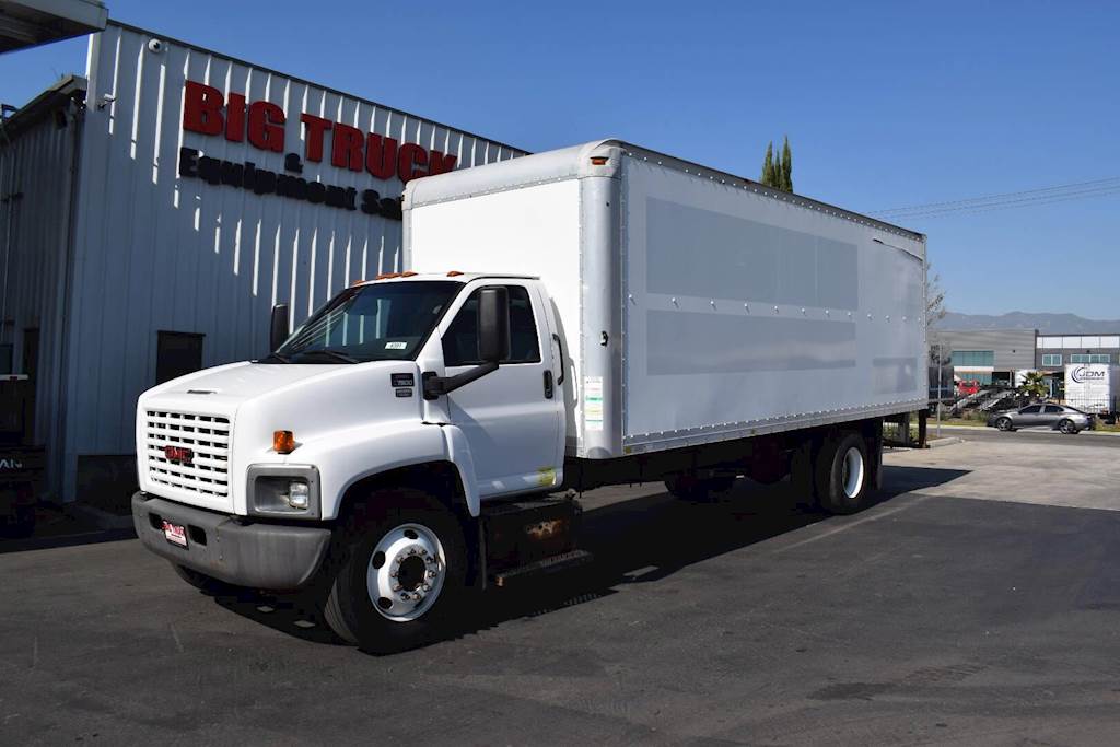 2006 GMC TopKick C7500 Box Truck Roll up Door, Liftgate For Sale