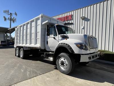 International WorkStar 7600 Dump Truck - MAXXFORCE 11 370HP, Automatic