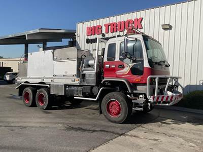 GMC T8500 Tandem Axle Fire Truck - Caterpillar, 275HP, Automatic