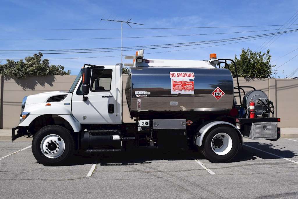 2009 International 7400 Gasoline / Fuel Truck For Sale, 2,770 Miles