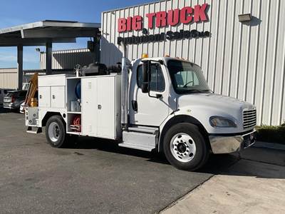 Freightliner M2 106 Mechanic / Service Truck - Cummins, 325HP, Automatic