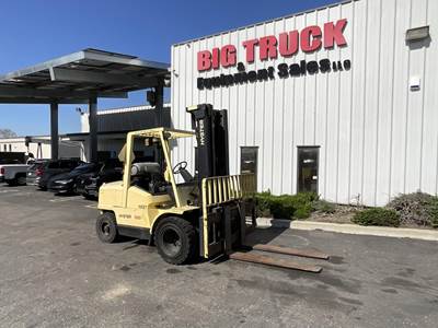 Hyster H100XM Pneumatic Tire Forklift - 10000lb Capacity, 18ft Lift Height