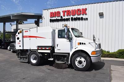 Sterling Acterra Sweeper Truck - Cummins, 250HP, Automatic