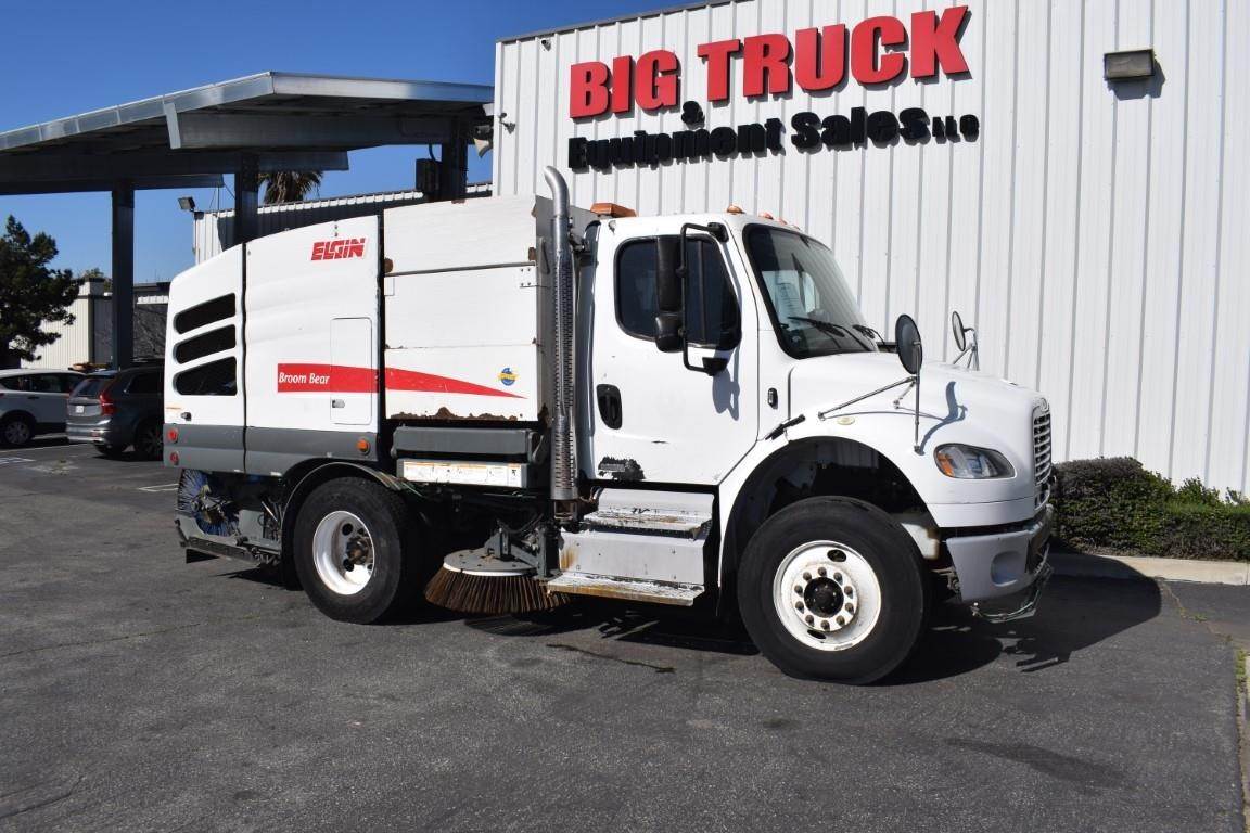 2012 Elgin BROOM BEAR Sweeper For Sale Fontana, CA 5598