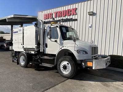 Schwarze M6 AVALANCHE Sweeper