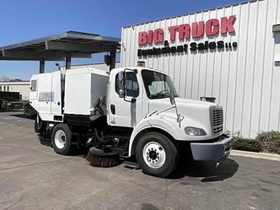 Schwarze M6000 Sweeper