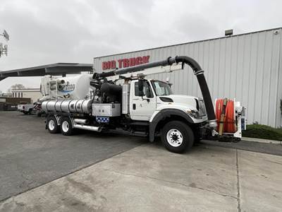 Vactor 2100 PLUS Truck Tank