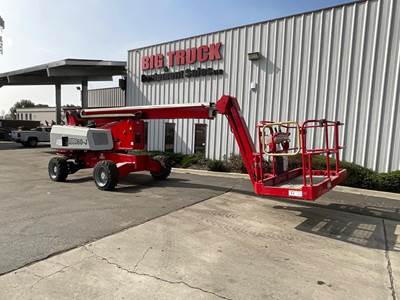 MEC 60J Telescopic Boom Lift - 66ft Working Height, 600lb Capacity