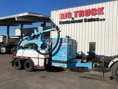 Ditch Witch FX60 Hydro-Excavator Vacuum Trailer