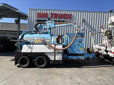 Ditch Witch FX60 Hydro-Excavator Vacuum Trailer