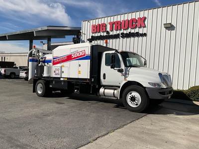 International MV Single Axle Vacuum Truck - Cummins, 250HP, Automatic