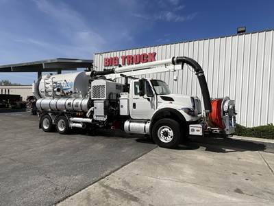 International WorkStar 7500 Tandem Axle Vacuum Truck - MAXXFORCE 10, 350HP, Automatic