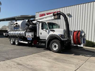 International WorkStar 7600 Tandem Axle Vacuum Truck - MAXXFORCE 13, 430HP, 10 Speed Manual