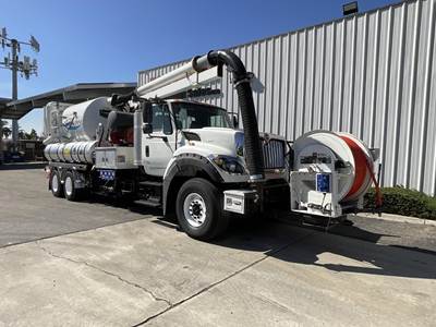 International WorkStar 7600 Tandem Axle Vacuum Truck - MAXXFORCE 13, 430HP, 10 Speed Manual