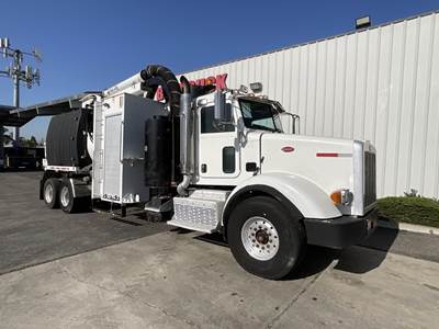 Peterbilt 365 Tandem Axle Vacuum Truck - Cummins, 425HP, 10 Speed Manual