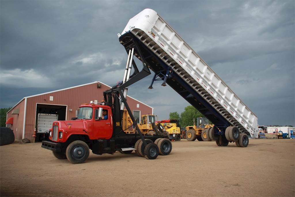 1990 Benson End Dump Semi Trailer For Sale Jackson, MN G503