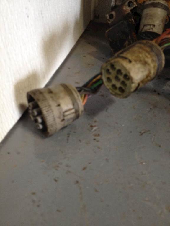 Caterpillar 3406B Engine Control Module (ECM) For Sale | Jackson, MN