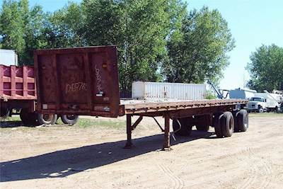 Fruehauf Flatbed Trailer