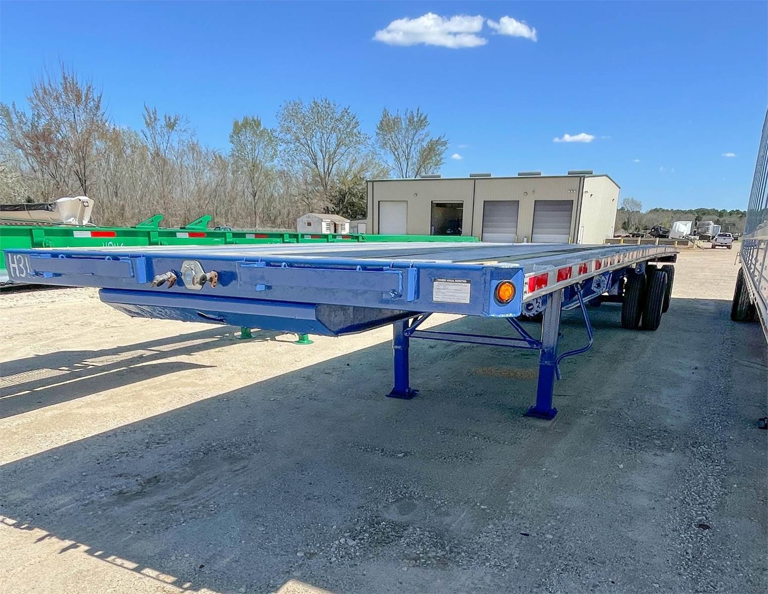 2000 Wabash Tandem Axle Flatbed Trailer, Spread Axle For Sale