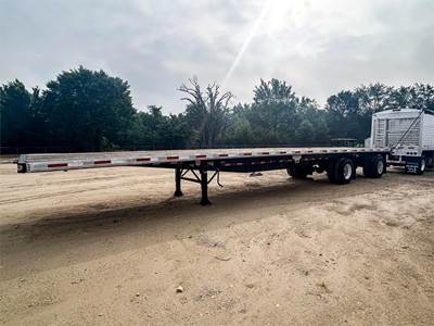Wabash National Flatbed Trailer