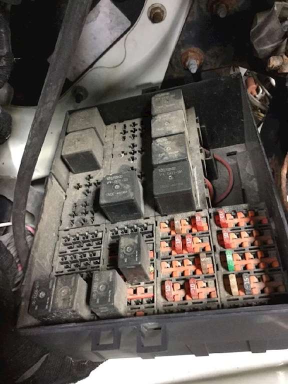 2004 International 4200 Fuse Box Diagram