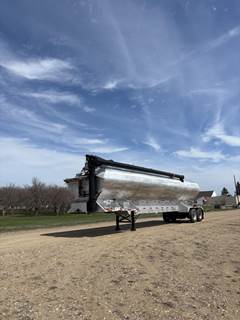 Sudenga FEED TRAILER Hopper / Grain Trailer