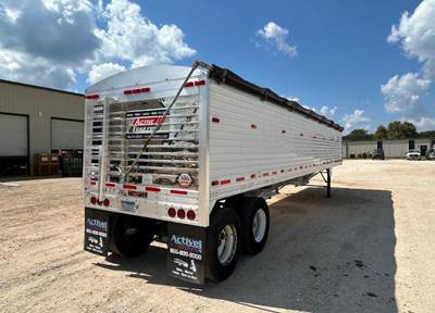 Timpte SUPER HOPPER Hopper / Grain Trailer