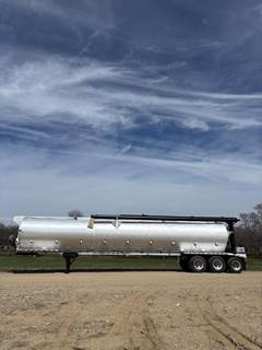 Warren AT-45-9 Hopper / Grain Trailer