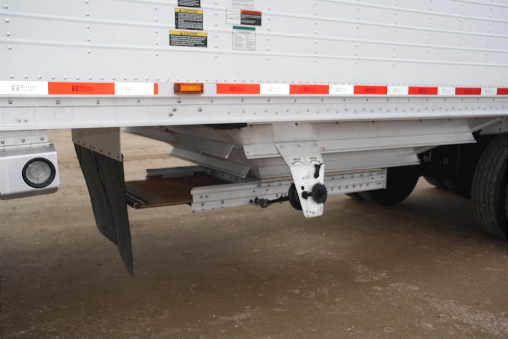 2016 Wilson 48x102 Tri Axle Hopper / Grain Trailer For Sale Jackson
