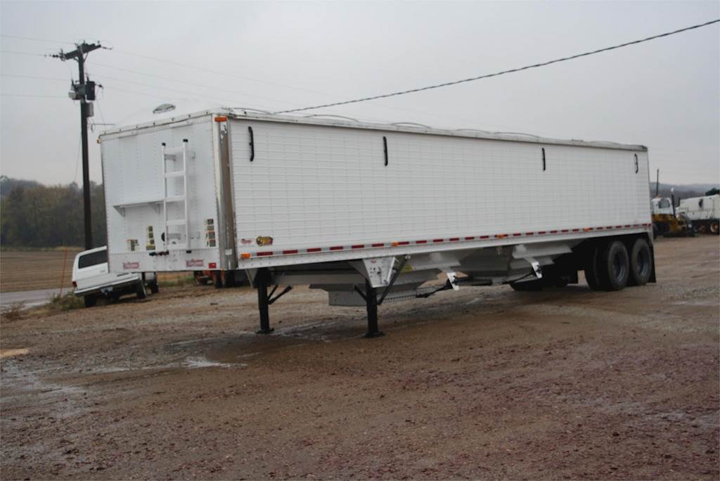 2006 Wilson Hopper/Grain Hopper / Grain Trailer For Sale Jackson, MN