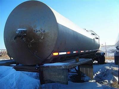 Walker Non Code Tank Trailer