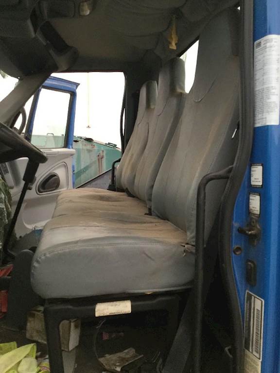 2003 International 4300 Seat For Sale | Jackson, MN | 57239
