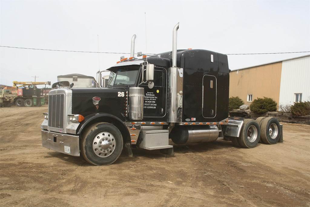 2006 Peterbilt 379 Heavy Duty Cab Chassis Truck For Sale